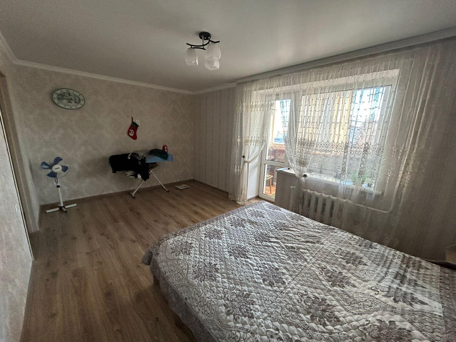 Продам 3-х ком кв в НОВОСТРОЙКЕ 82 м.кв. КАЗ. ТЕАРТ!