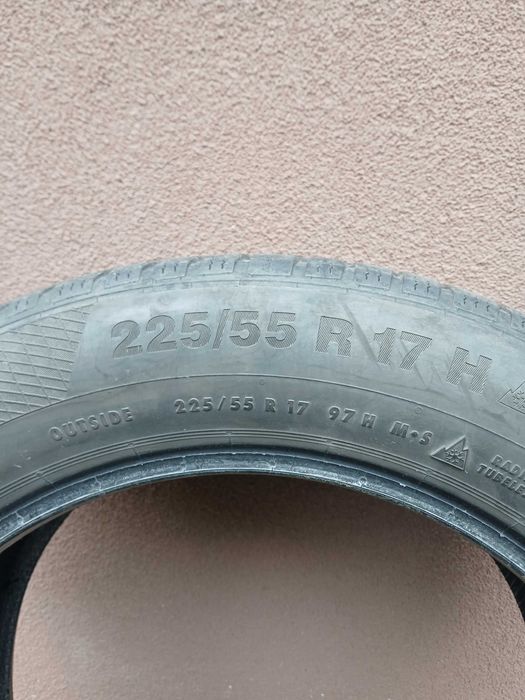 Продавам зимни гуми Continental Winter Contact TS 850P 225/55/17