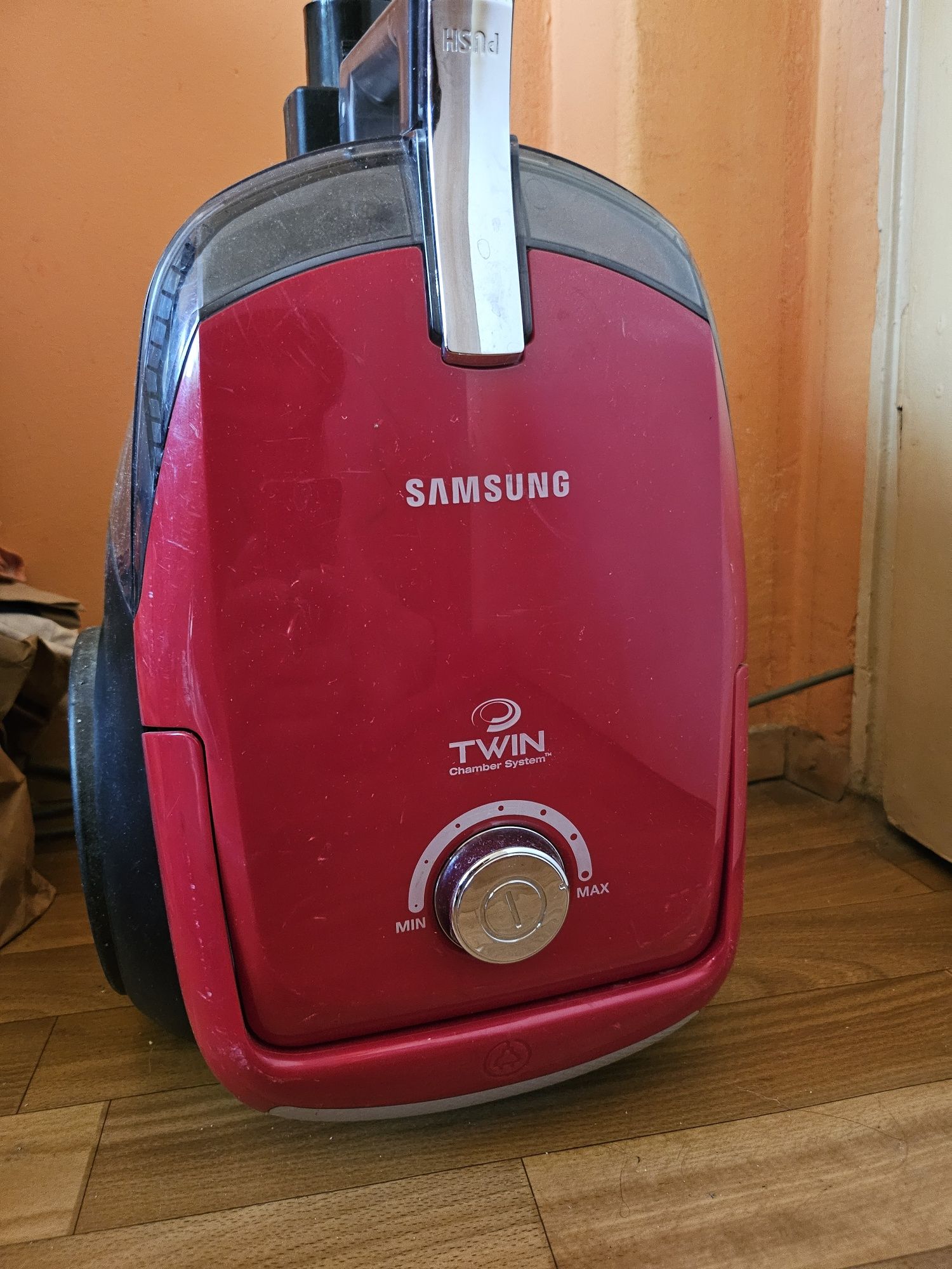 Прахосмукачка samsung twin