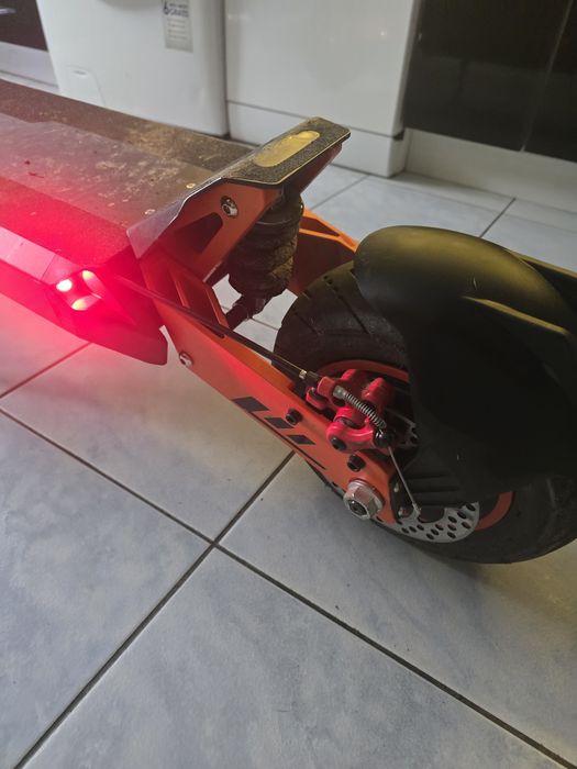 Trotineta electruca Kugoo G2 Max