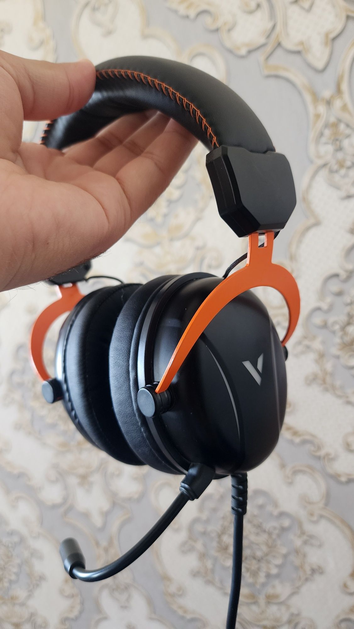 VH 350 quloqchin