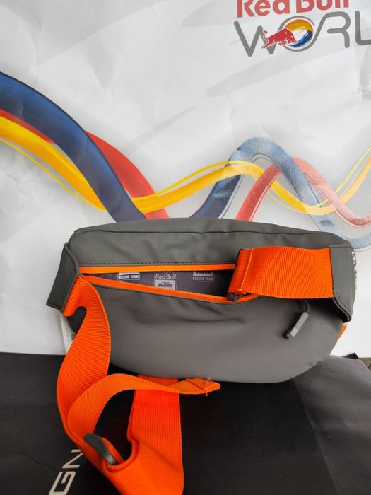 De vînzare borsetă Red Bull KTM