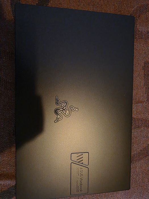 Vând Laptop Asus Vivobook 15X OLED 120 Hz 3K