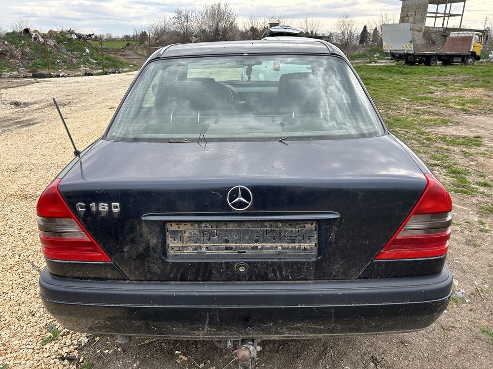 Mercedes C180 на части