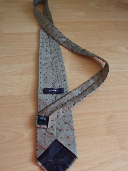 Etro и Burberry London оригинални вратовръзки