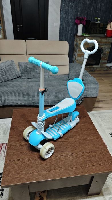 Trotineta cu scaunel