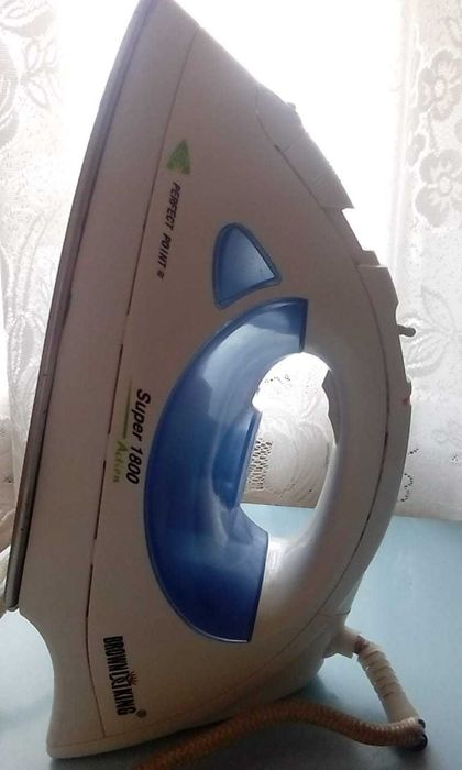 Электрический Утюг.