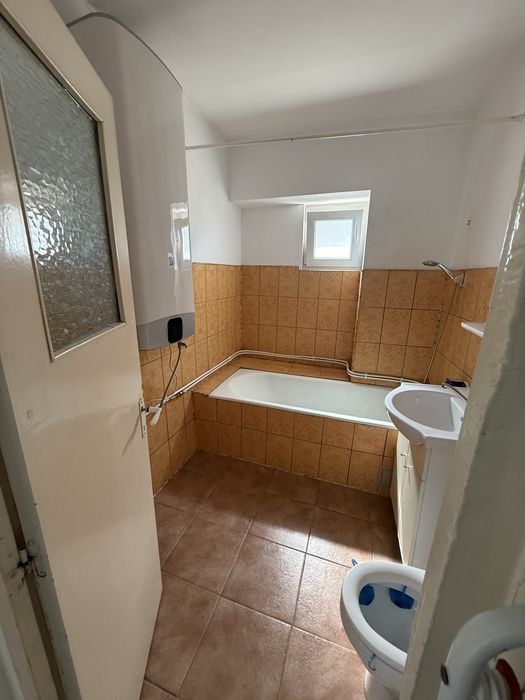 Apartament 1 Camera Decomandat Rond-Vechi