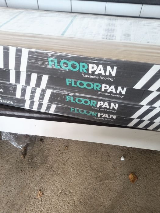 Ламиниран паркет 25 см ширина на ламела