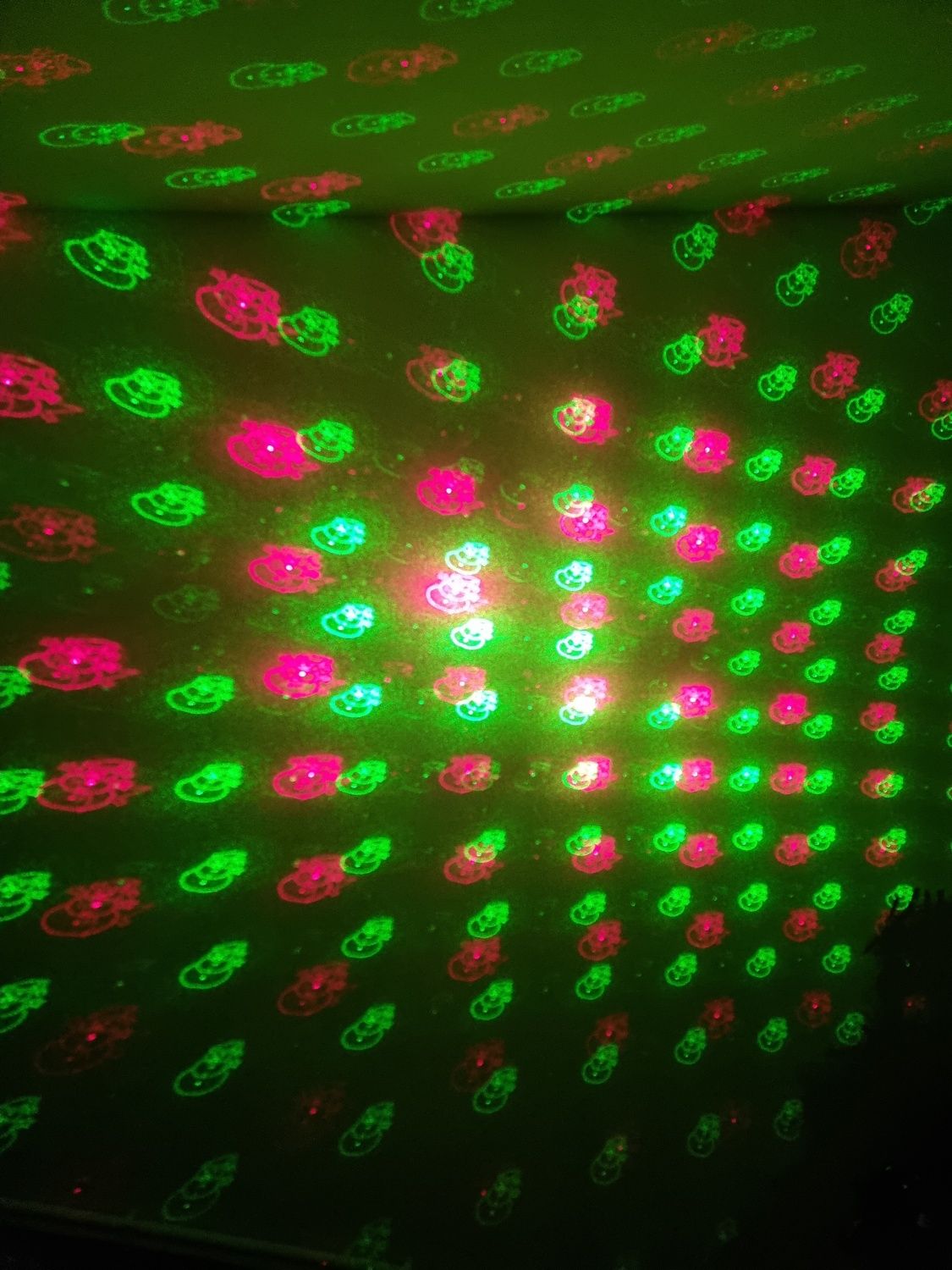 Nou Mini Proiector laser joc de lumini Verde Rosu Trimit Pret fix