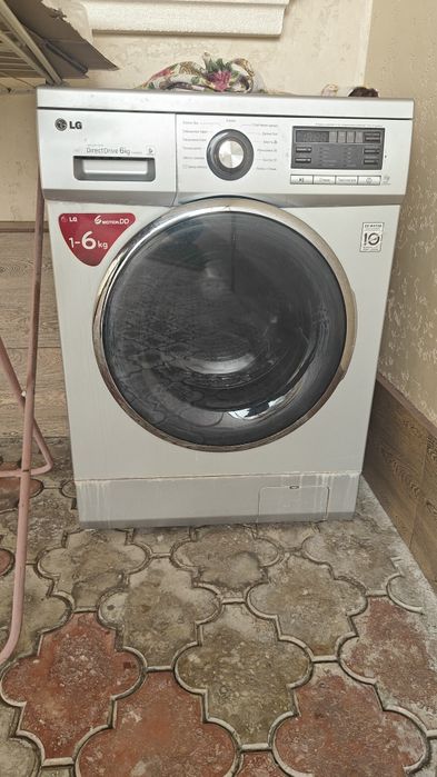 Продам стиральную машину LG. 6kg