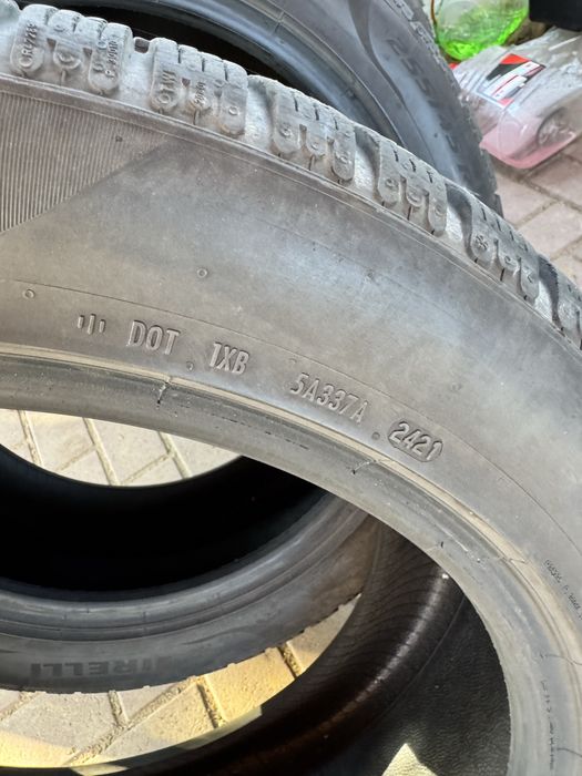 Anvelope iarna 255 45 19 / 235 55 18 Pirelli P zero