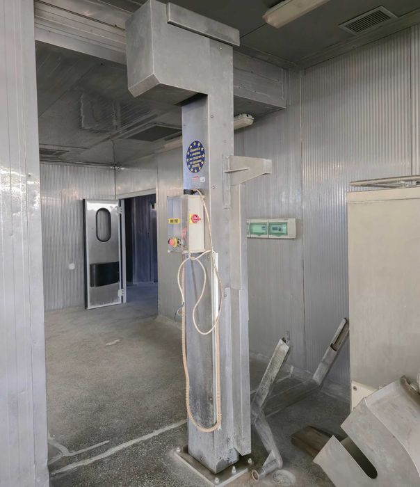 Индустриален повдигач за съдове Fuerpla 2.2 kW,подемник за контейнери