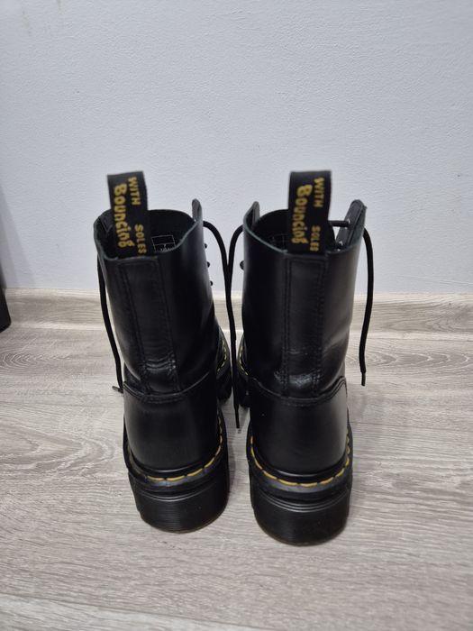 Bocanci Dr. Martens