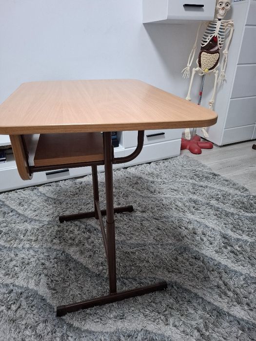 Vând birou+scaun-reglabil