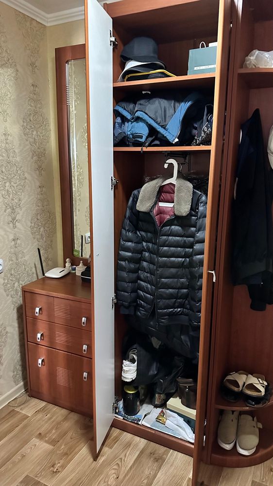 Шкаф в прихожую