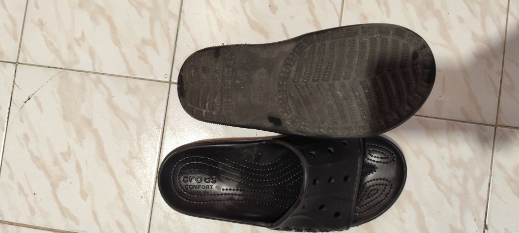 Черни джапанки Crocs