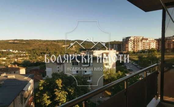 Продава се Тристаен апартамент в Велико Търново, Център - 103 кв.м за 2012 €/кв.м - Снимка #15