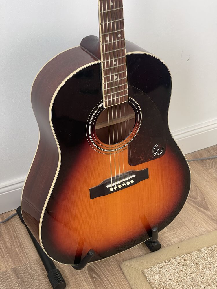 Chitara Acustica Epiphone AJ-220S