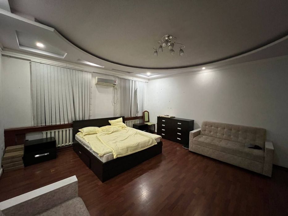 Продается нежилое помещение Геофизика 600м2