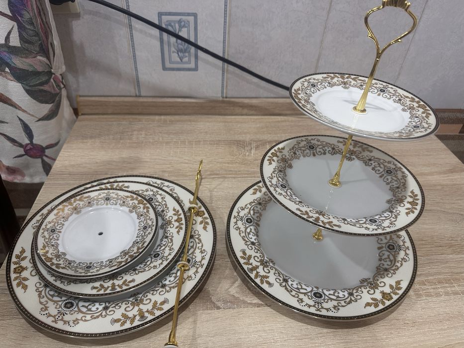 Этажерка конфетница 2 штуки