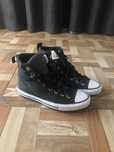 Vand adidasi Converse