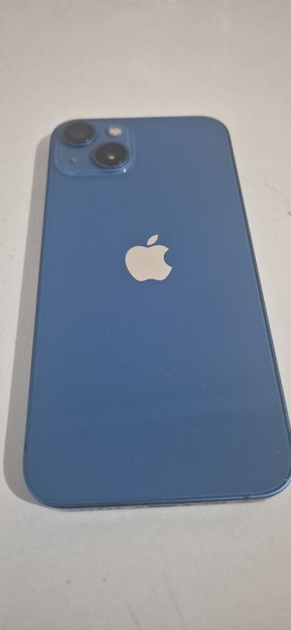 Айфон 13  смартфон