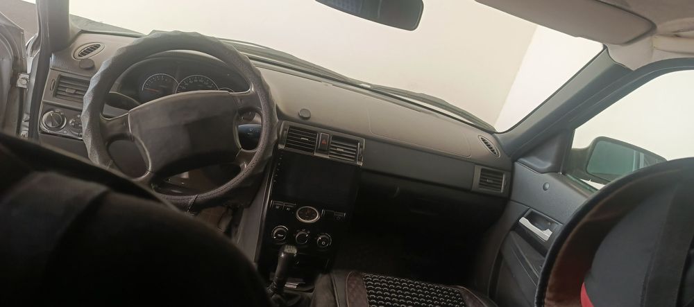 Vaz Lada priora xetchbek