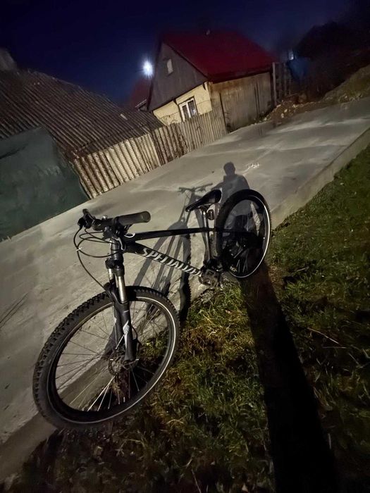 Vând bicicletă Specializet