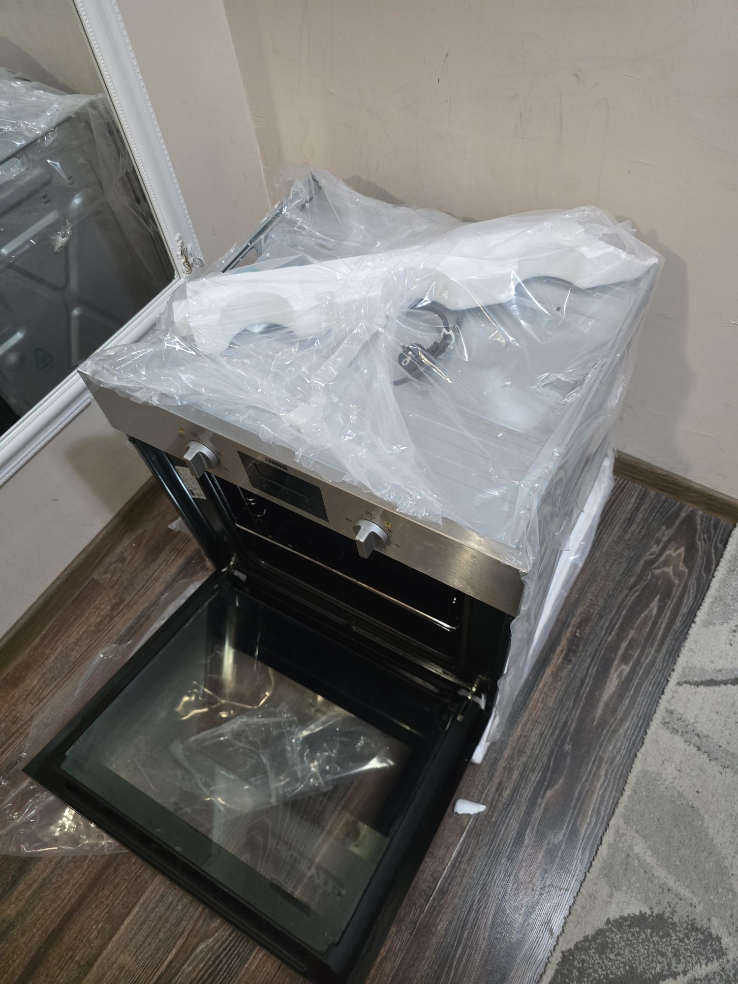 Фурна за вграждане ZANUSSI ZOB442XU