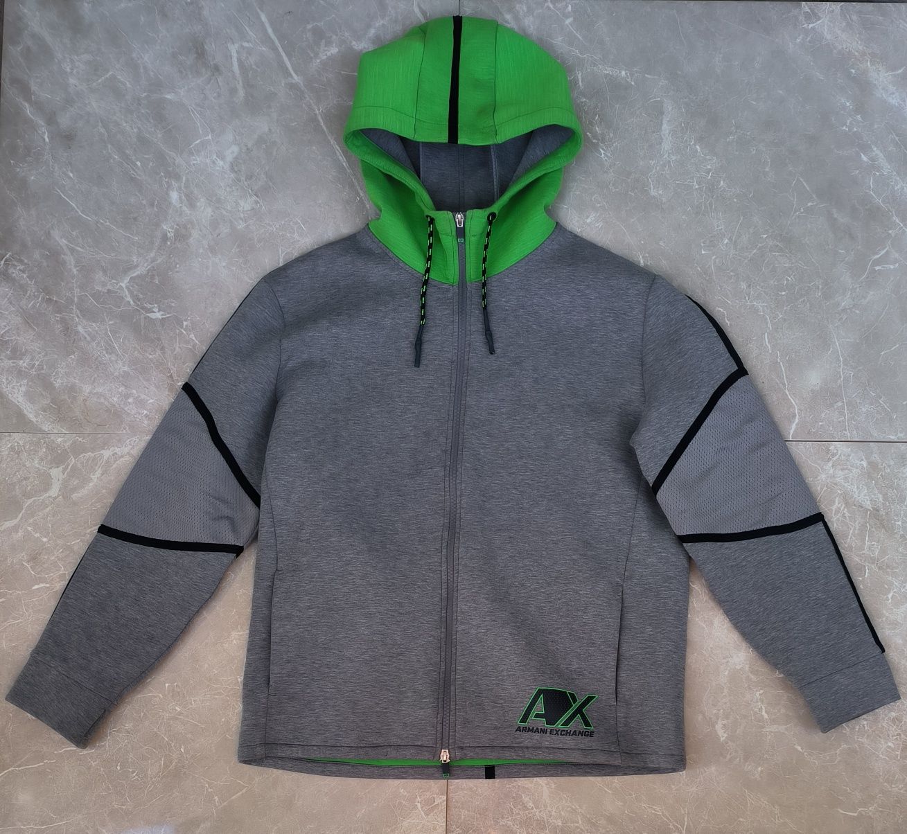 Armani Exchange суичър размер L