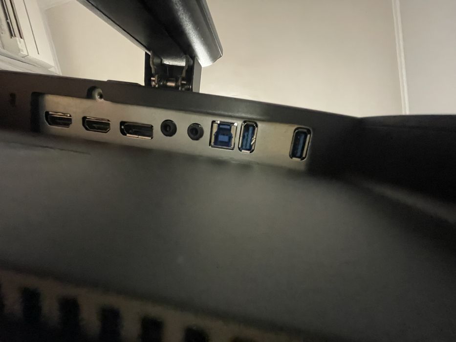 Монитор Dell 144hz