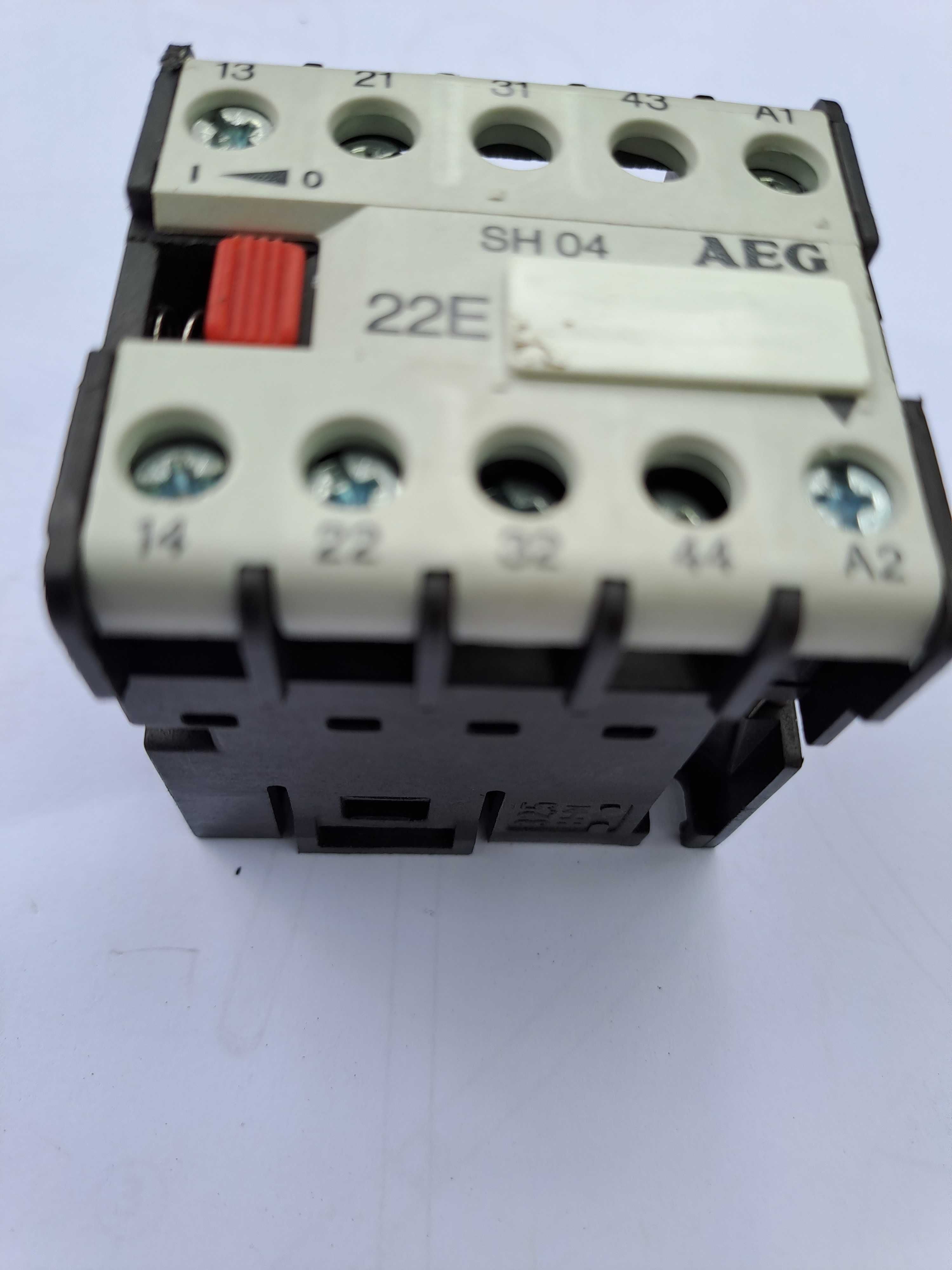 Contactor AEG LS 07 - 10E cu bobina la 24 V.