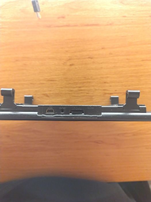 Продавам огледало за кола с камера