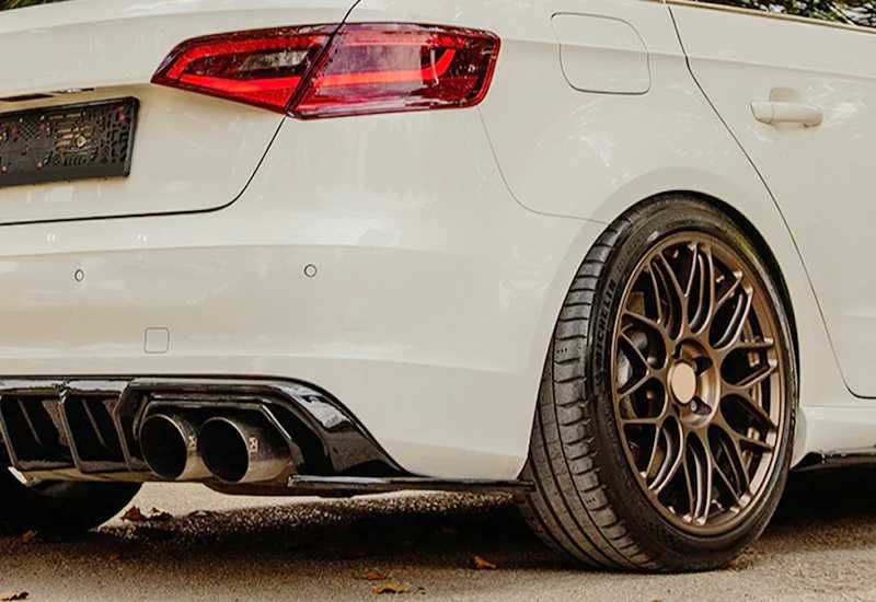 ауди а3 с3 8в дифузьор / audi a3 s3 8v добавка за задна броня
