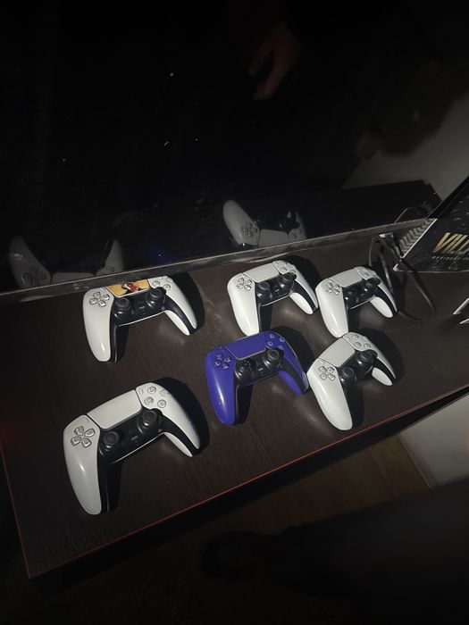 Джостик длия пс5