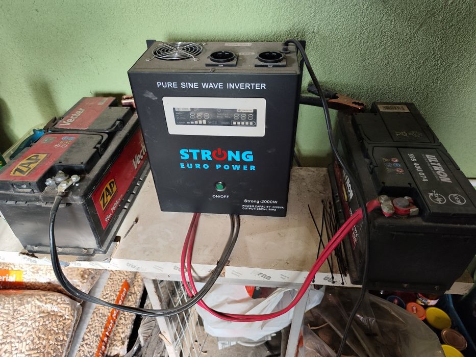 Vând schimb sursa sinusoidala pura 2000 W+ 1 baterie auto 95 ah