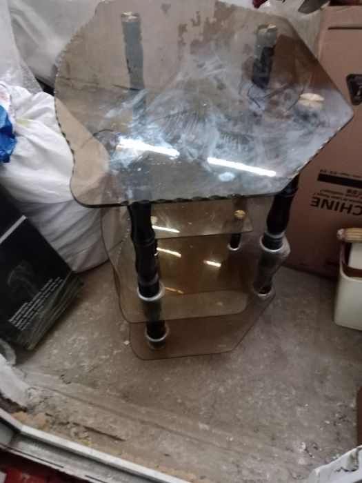 Продам подставку под телевизор  цена  3000