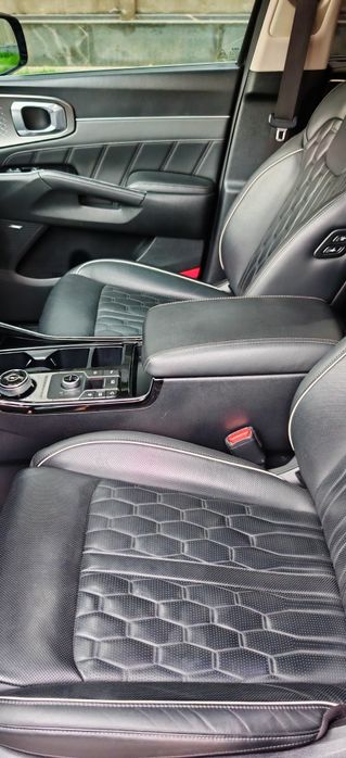 Продаётся KIA SORENTO 3.5