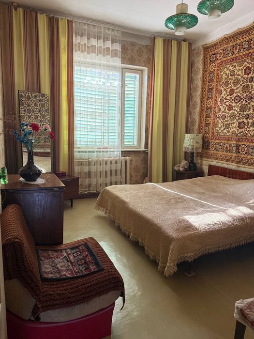 3/2/5 (2 этаж). Сергели 4. Квартира 78 м², не торец. Метро - 900 м.