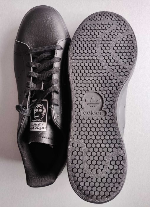 Adidas Stan Smith - нови оригинални маратонки за момче