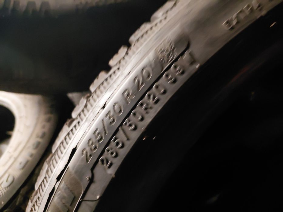 285/30/20" Michelin pilot alpin5