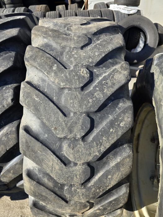 Anvelope industriale 16.9r28 BKT