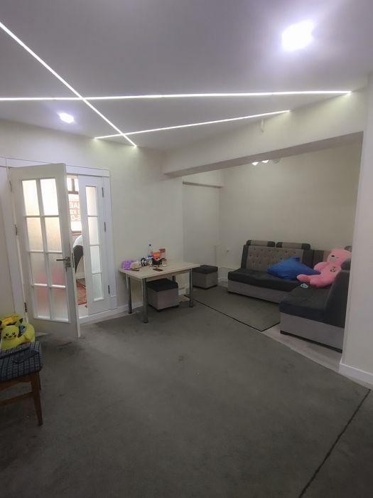 Очень срочо и дёшево! большая квартира, Мед Городок.