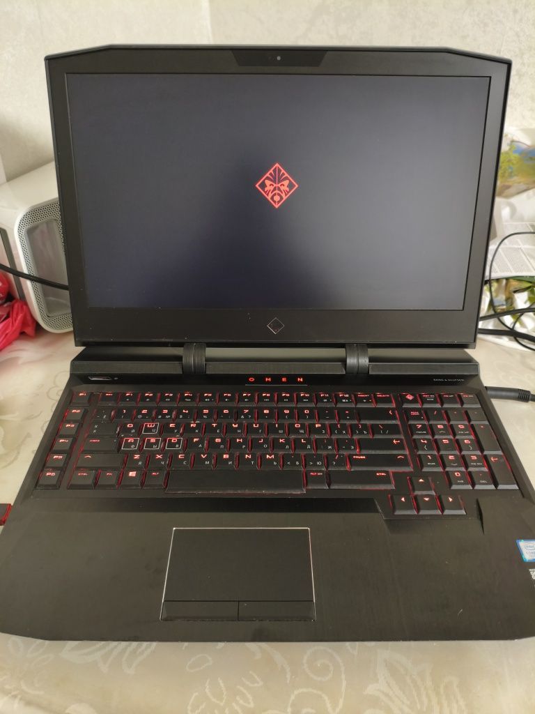 Мощный, HP Omen 17, Core i7, Озу 16гб, SSD 256+HDD 1тб, GTX 1070