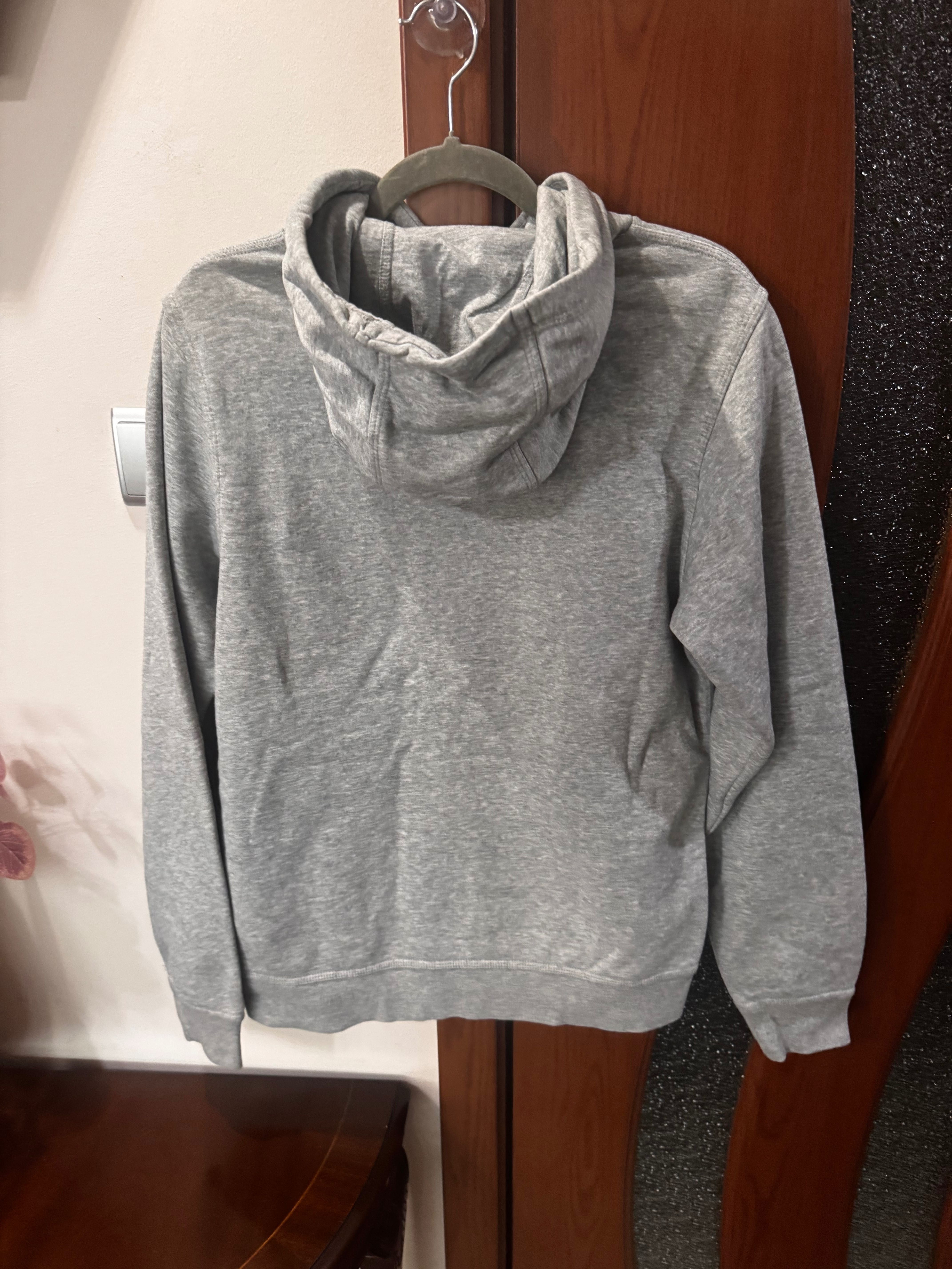 Nike sweatshirt M
