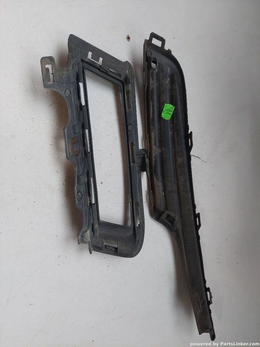 Grila bara dreapta fata VOLKSWAGEN GOLF 7 [ 2013 - 2017 ] OEM 5g0853212e