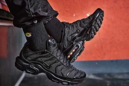 Nike Air Max TN PLUS Triple Black (от/до 36-46н)