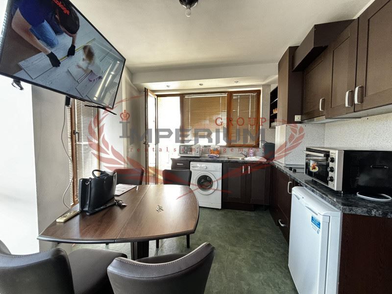 Дава се под наем Двустаен апартамент в Варна, Гръцка махала - 65 кв.м за 663 € - Снимка #4