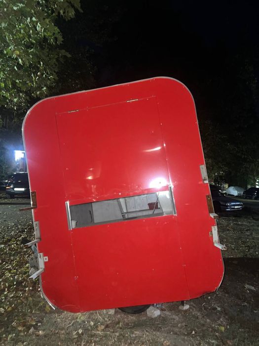 Будка на колёсах